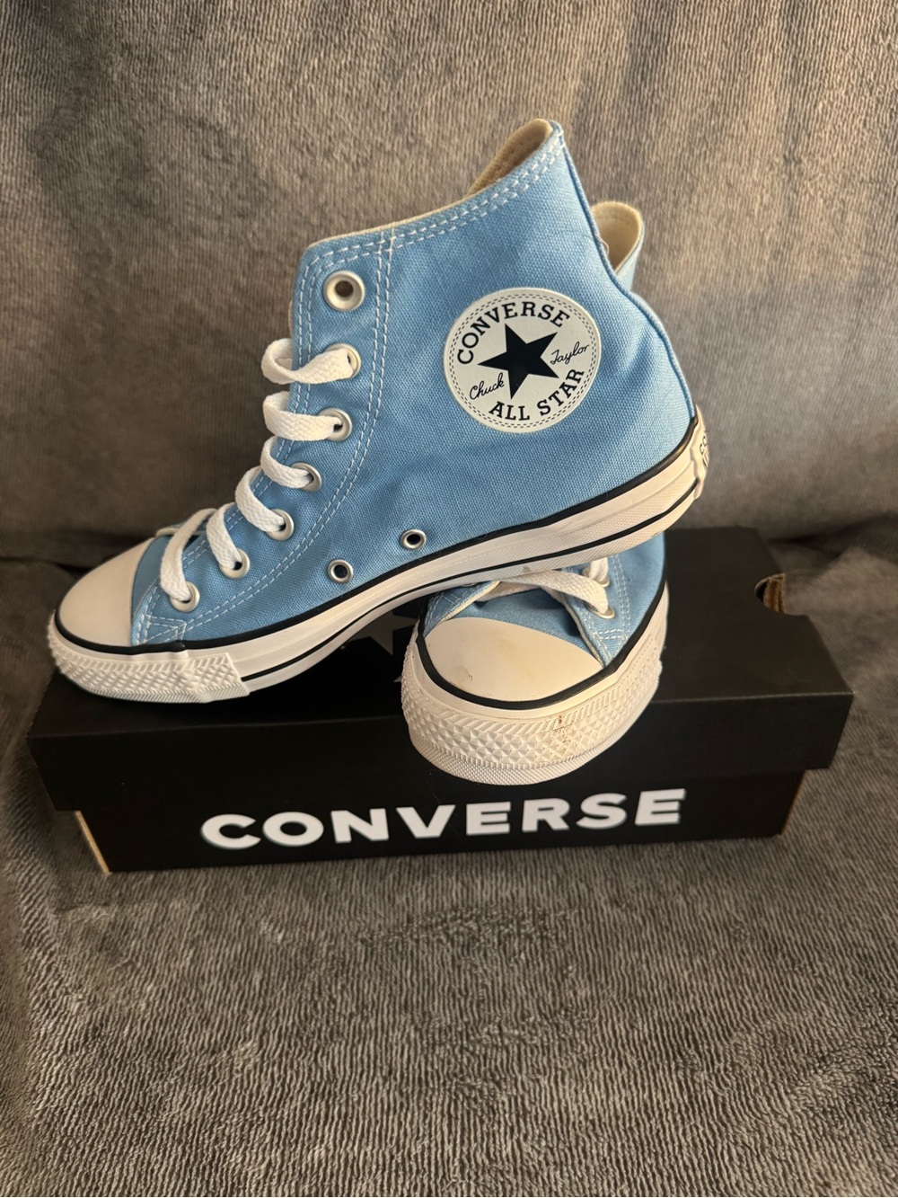 Converse High Top Sneakers - Baby Blue & White ladies 7